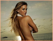 Bar Refaeli Nude Pictures