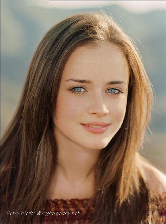 http://www.celebskin.net/babylonx/alexis-bledel/alexis-bledel-04.jpg