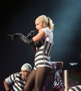 Gwen Stefani Nude Pictures