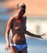 Kate Moss Nude Pictures