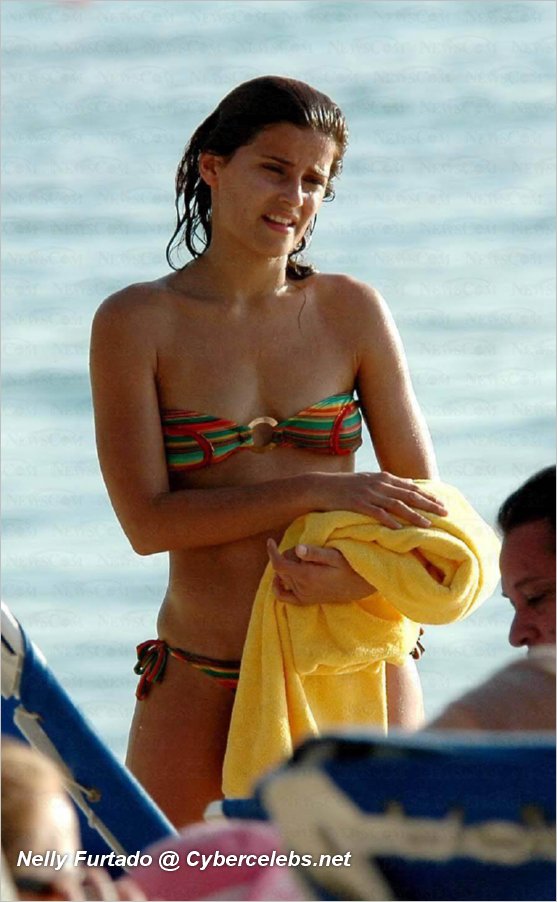 Nelly furtado topless