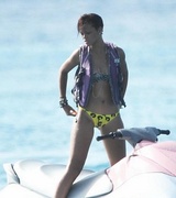 Rihanna Nude Pictures