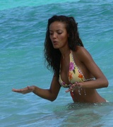 Selita Ebanks Nude Pictures