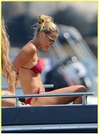 Bar Refaeli Nude Pictures