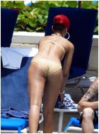 Rihanna Nude Pictures