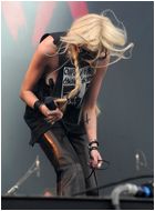 Taylor Momsen Nude Pictures