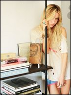 Gillian Zinser Nude Pictures