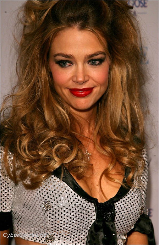 Denise Richards free nude celebrity photos! Celebrity Movies, Sex Tapes ...