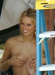 Karolina Kurkova Nude Pictures