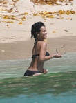 Rihanna Nude Pictures