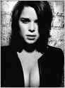 Neve Campbell Nude Pictures